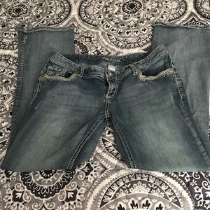 Maurices flare leg jeans size 9/10